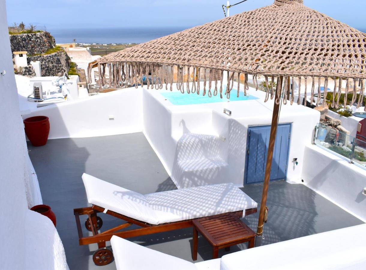Oinos Luxury Suites Foinikia  ภายนอก รูปภาพ